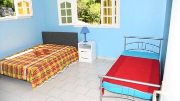 2 bedrooms, desk, free WiFi, bed sheets