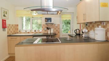 Ferienhaus | Eigene Küche | Kühlschrank, Wasserkocher, Toaster, Kochgeschirr/Geschirr/Besteck