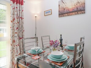 Cottage | Dining - Sycamores (Liskeard)
