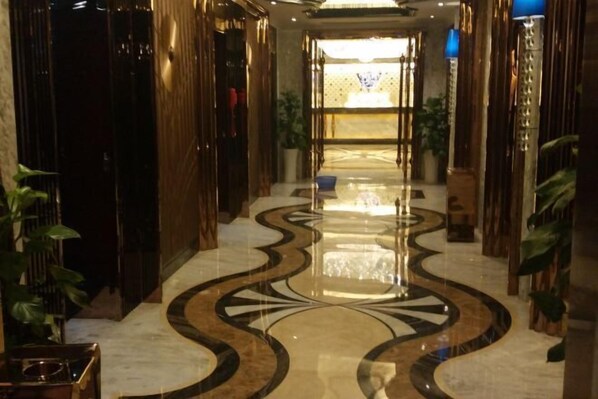 Bar (on property) - Jianfu Hotel (Chongqing)