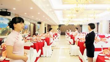 Banquet hall