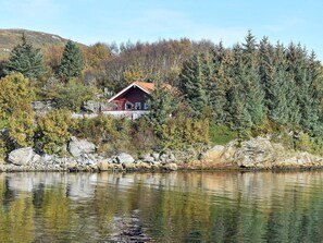 House | Exterior - 6 Person Holiday Home in Bud-by Traum (Hustadvika)