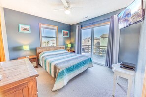 3 bedrooms, free WiFi, bed sheets