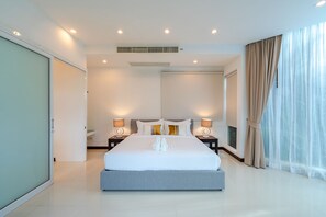 4 Schlafzimmer, Schreibtisch, BĂŒgeleisen/BĂŒgelbrett, WLAN