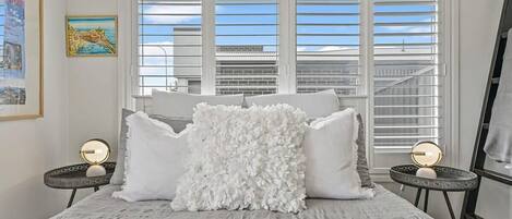 4 Schlafzimmer, Bügeleisen/Bügelbrett, Reisekinderbett, WLAN