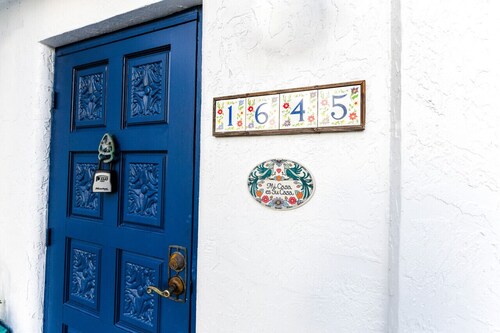 7BR, 3BA, Sleeps 17 near Englewood Beach, Manasota Key