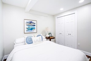 3 chambres, fer et planche à repasser, Wi-Fi gratuit, draps fournis