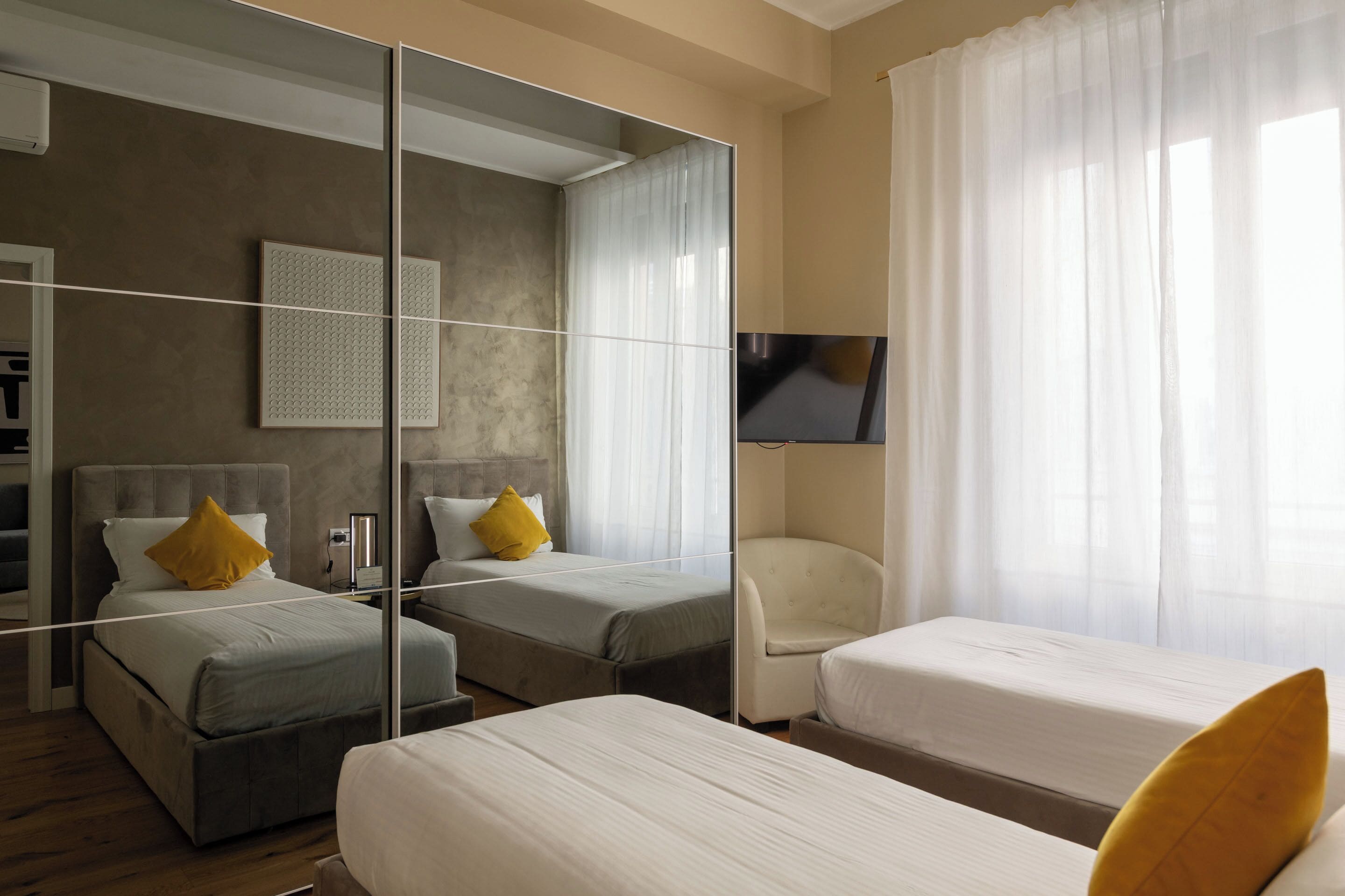 Deluxe Apartment, 2 Bedrooms, 2 Bathrooms (Galleria del Corso 4)