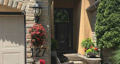 Quiet Cozy Luxury Riverview with Hot Tub