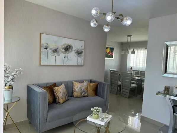 Living area - Private Jacuzzi! Modern 2 Floor Apt * (Santiago De Los Caballeros)