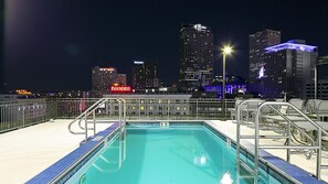 Pool - Innovative Décor in heart of Theater District! (New Orleans)