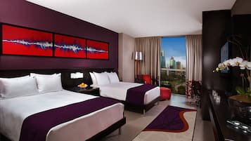 1 bedroom, premium bedding, down duvets, free minibar