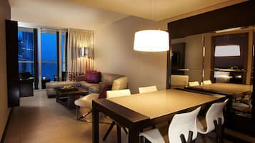 Presidentiële suite | 1 slaapkamer, luxe beddengoed, donsdekens, een gratis minibar