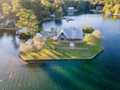 Sailboat Point by Lake Martin Vibe Realty