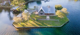 Sailboat Point by Lake Martin Vibe Realty