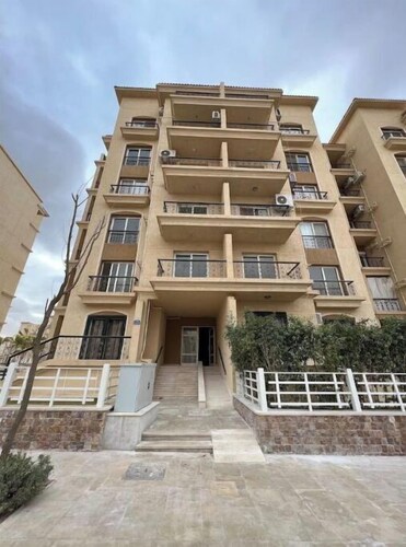 Alrehab city luxury apartment