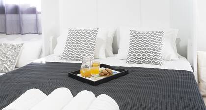 Bohemian Townhouse Ground Floor Skiathos