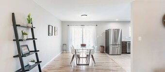 Cozy & Safe - 6 beds - mins from shopping &stores