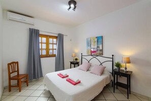 2 bedrooms, WiFi, bed sheets - Villa Delfin Sol by Villa Plus (Tías)