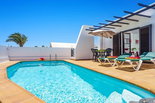 Villa Elena Sol by Villa Plus