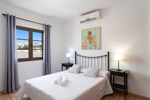2 habitaciones, tabla de planchar con plancha y wifi gratis
