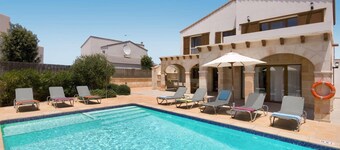Villa Candela by Villa Plus