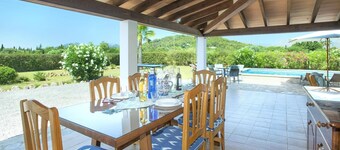 Villa Can Rasca by Villa Plus