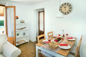 Dining - Villa Guaita II by Villa Plus (Mallorca)