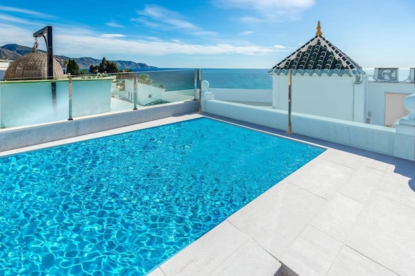 Pool - Villa Carabeo by Villa Plus (Nerja)