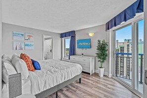 1 bedroom, desk, iron/ironing board, WiFi