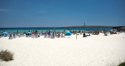 Villa De La Luz by Villa Plus