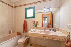 مجففات شعر، مناشف