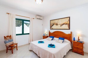 2 makuuhuonetta, Wi-Fi, vuodevaatteet