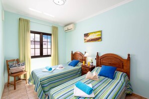 3 bedrooms, WiFi, bed sheets