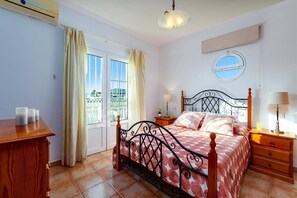 7 habitaciones, tabla de planchar con plancha y wifi gratis 