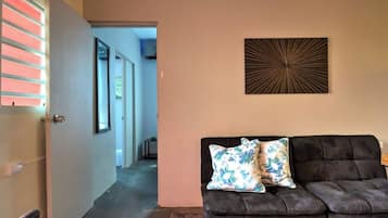 Televisión, Netflix, servicios de streaming y oficina