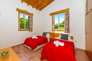 2 Schlafzimmer, Bügeleisen/Bügelbrett, kostenloses WLAN, Bettwäsche