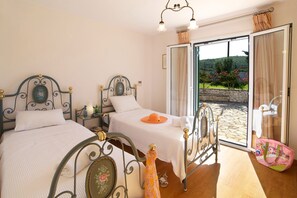 5 quartos, Wi-Fi, roupa de cama