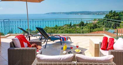 Villa Chrissos by Villa Plus