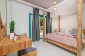 4 bedrooms, WiFi, bed sheets - Villa Amelina by Villa Plus (Koridallos)