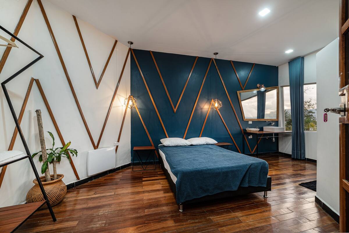 Habitación Confort doble | Caja fuerte, wifi gratis, ropa de cama