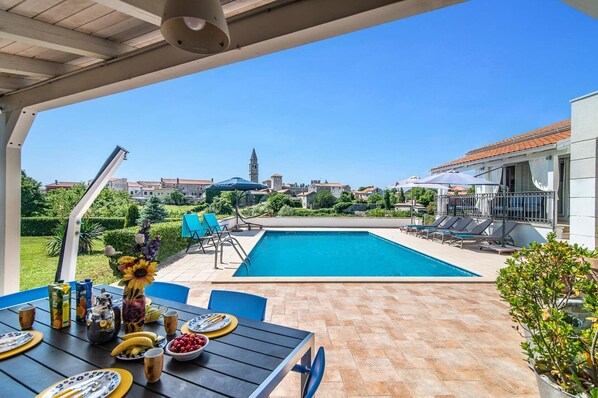 Pool - Villa Bella by Villa Plus (Svetvincenat)