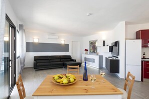 Smart TV, ping pong - Villa Giorgia by Villa Plus (Playa Blanca)