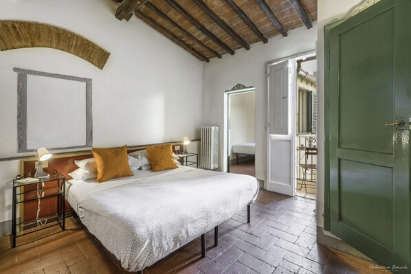 Traditional-Apartment