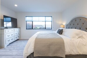 4 chambres, fer et planche Ă repasser, lit parapluie, Wi-Fi