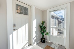 Interior - Harvest Hideaway | FirePit | Central Poco Location (Pocono Summit)