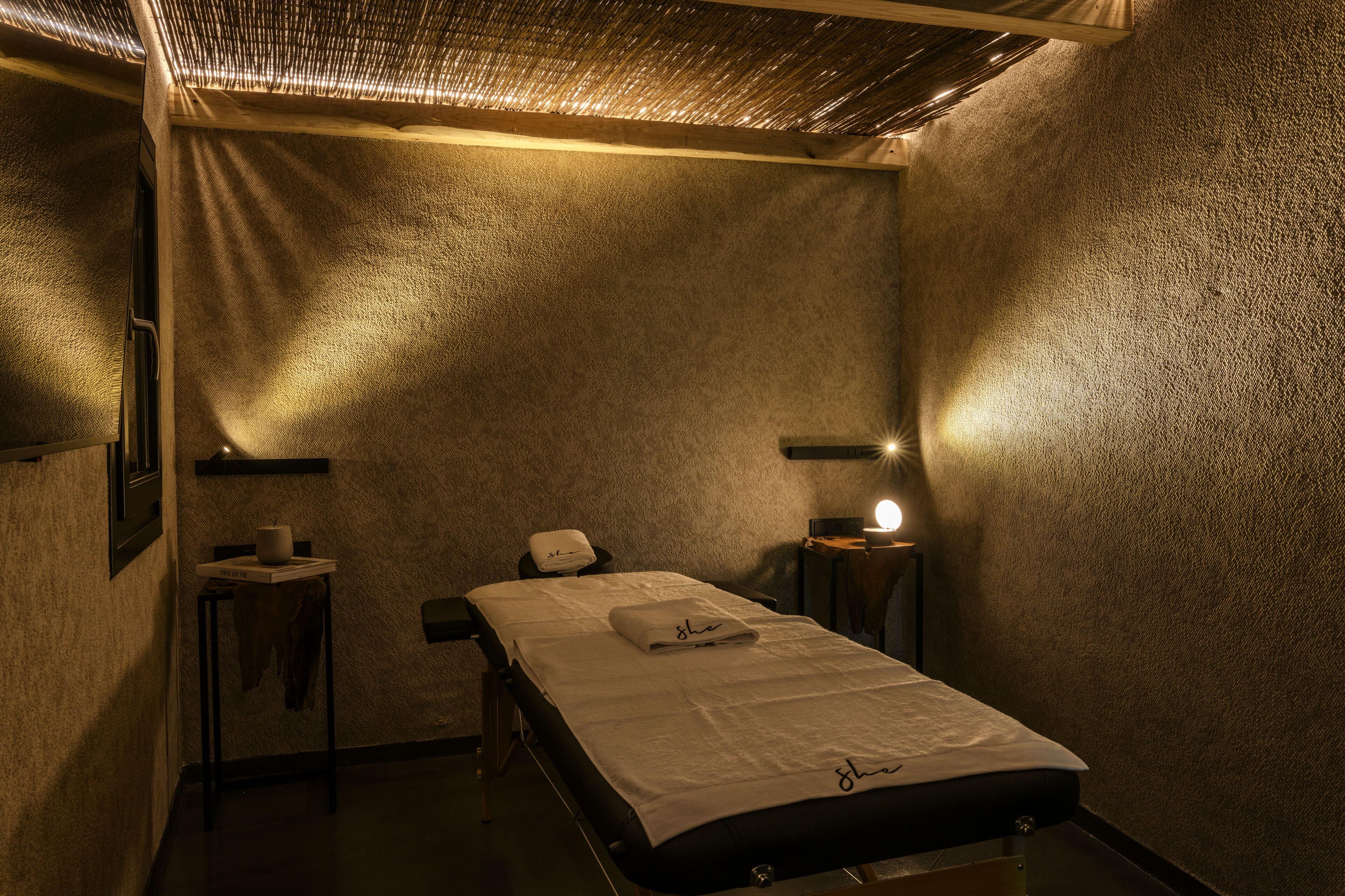 Deep-tissue massages, sports massages, beach massages, massages