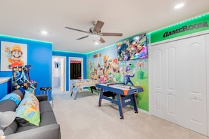 Game room - House with Private Pool/Game Room/Clubhouse 275811! (Davenport)