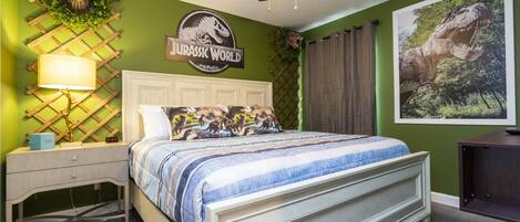 6 bedrooms, iron/ironing board, travel cot, WiFi