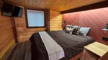 1 soverom, skrivebord, strykejern/-brett og wi-fi (inkludert)